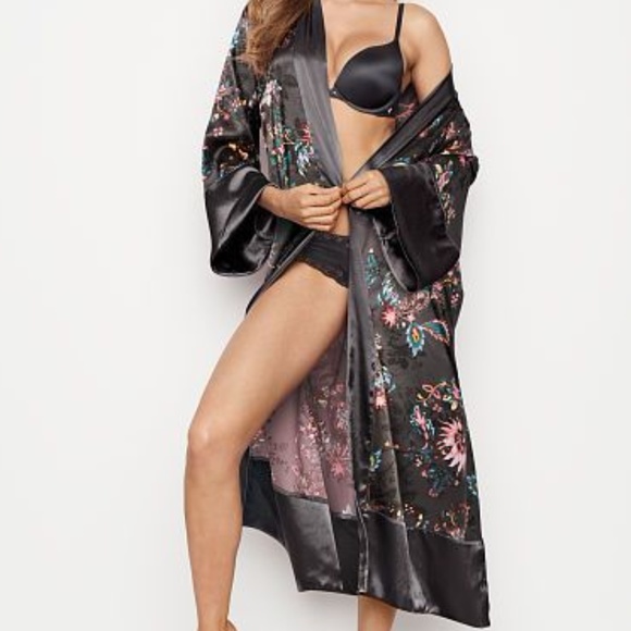 Victoria's Secret Other - Victoria's Secret Long Satin Kimono Floral M/L
